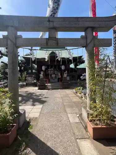 久富稲荷神社の本殿