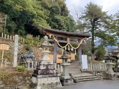 柏原八幡宮の鳥居