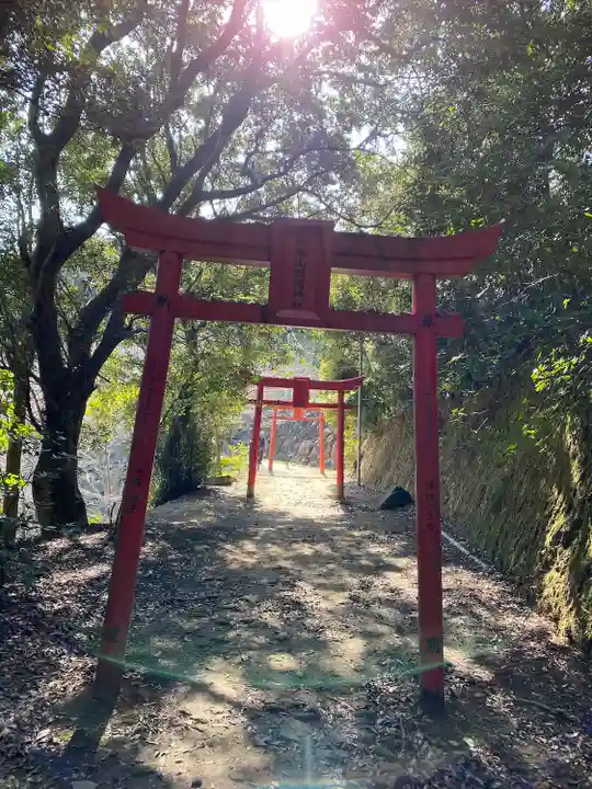 御館山稲荷神社(長崎県)