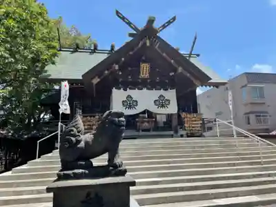 札幌諏訪神社の本殿・本堂
