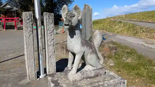 伊奈利神社の狛犬