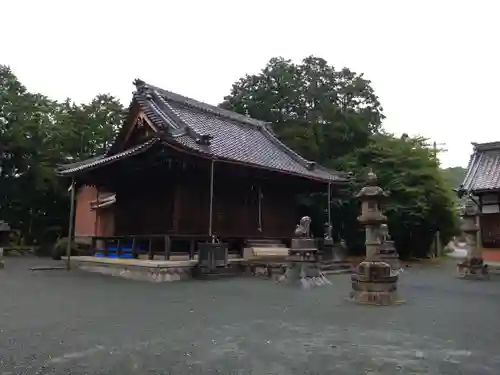 泙野神社の本殿・本堂
