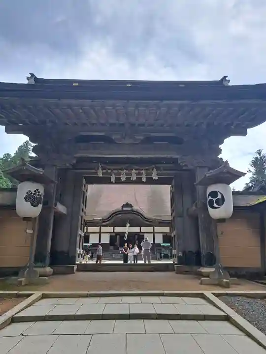 高野山金剛峯寺(和歌山県)