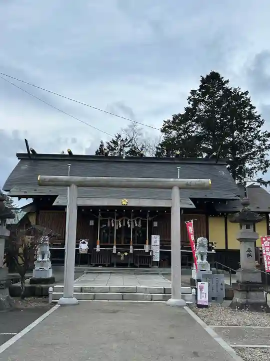 櫻岡大神宮の{uncategorized: "未分類", other: "その他", undefined: "問題あり", building: "その他建物", grave: "お墓", sacred_gate: "鳥居", guardian: "狛犬", statue: "像", buddha: "仏像", history: "歴史", nature: "自然", garden: "庭園", animal: "動物", pagoda: "塔", temizu: "手水舎", mountain_gate: "山門・神門", sanctuary: "本殿・本堂", subordinate: "末社・摂社", art: "芸術", scenery: "景色", jizo: "地蔵", ema: "絵馬", goshuin: "御朱印", omikuji: "おみくじ", items: "授与品その他", amulet: "お守り", goshuincho: "御朱印帳", eats: "食事", festival: "お祭り", votive_dance: "神楽", shichigosan: "七五三参", wedding: "結婚式", experience: "体験その他", initially: "初詣", around: "周辺", anti_infection: "感染症対策"}