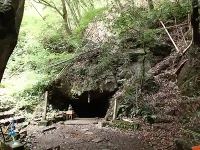 窟神社のその他建物