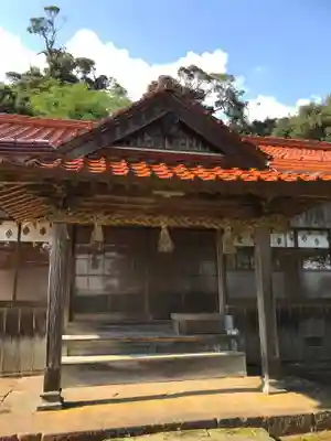 長見神社の本殿・本堂