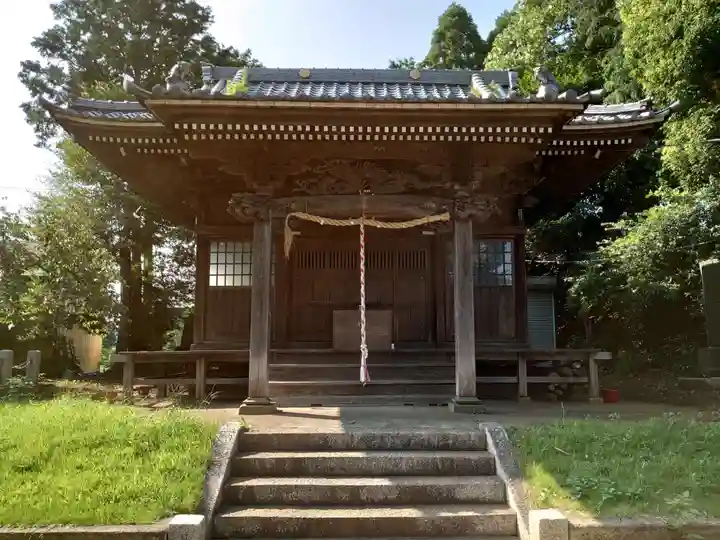 佐江戸杉山神社の本殿・本堂