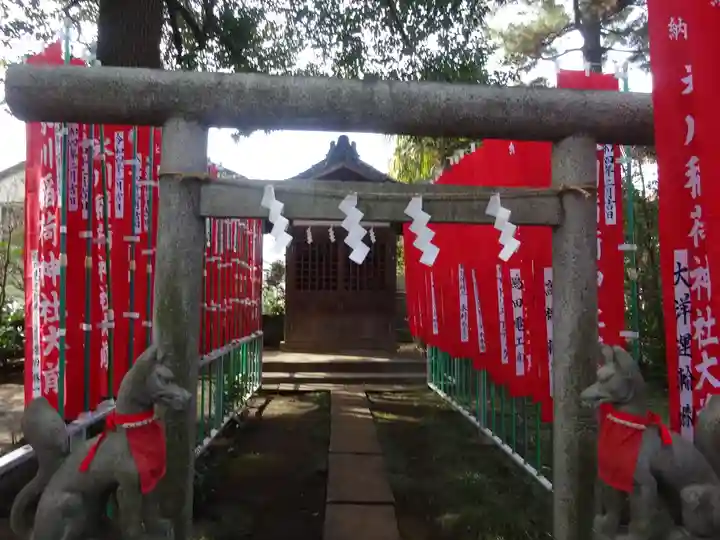 大泉氷川神社の末社・摂社