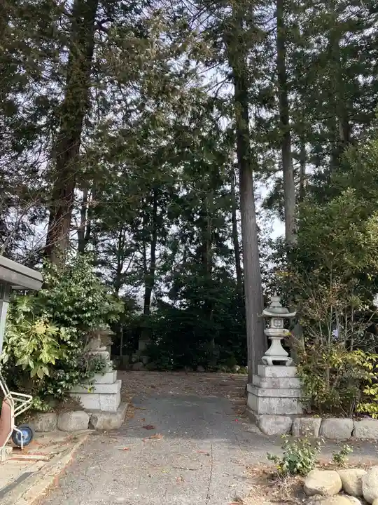 若一神社(滋賀県)