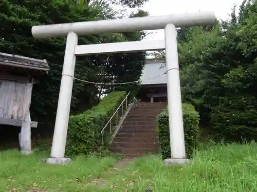 神明社の鳥居