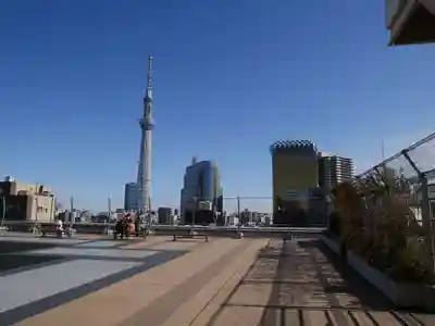 出世稲荷神社の周辺