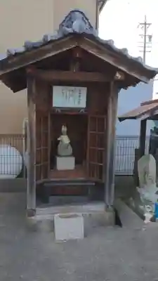 延命地蔵尊の本殿・本堂