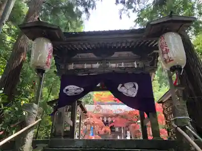柴神社の山門・神門