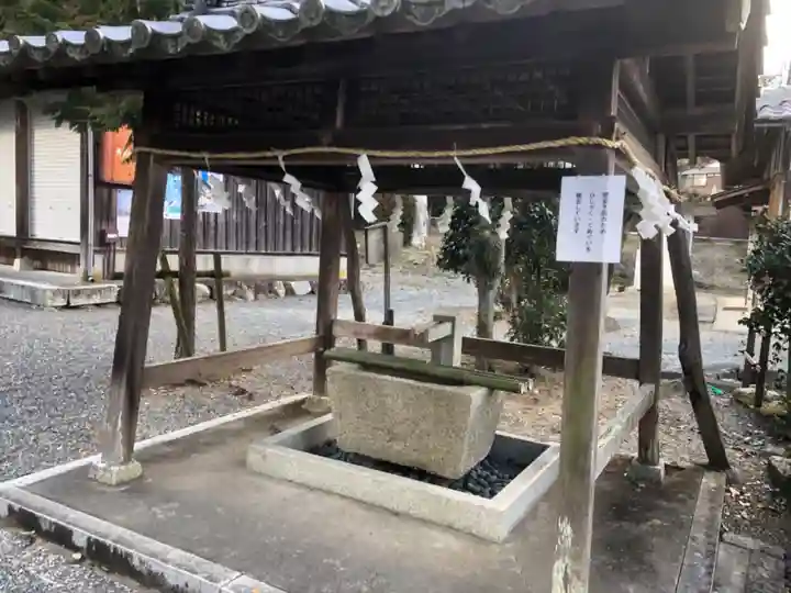 天皇神社の手水舎