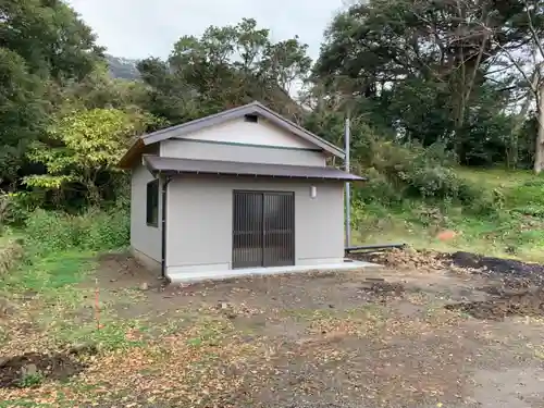 満蔵寺の本殿・本堂