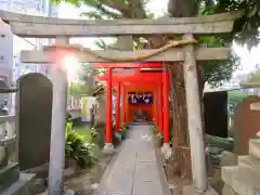 千種稲荷神社の鳥居