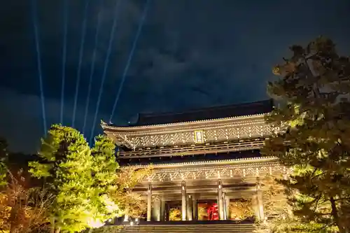 知恩院の山門・神門