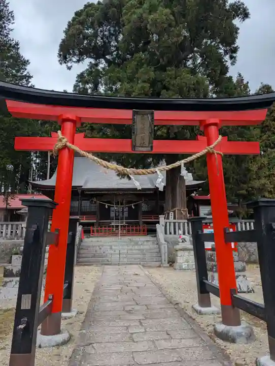 鼬幣稲荷神社(岩手県)