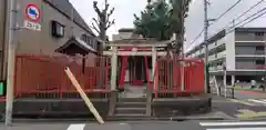 小菅稲荷神社の鳥居