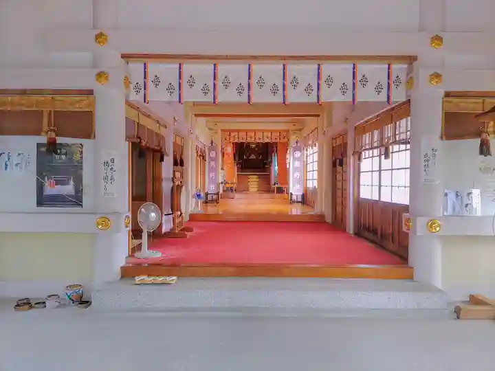 熊野社(東菱野町)の本殿・本堂