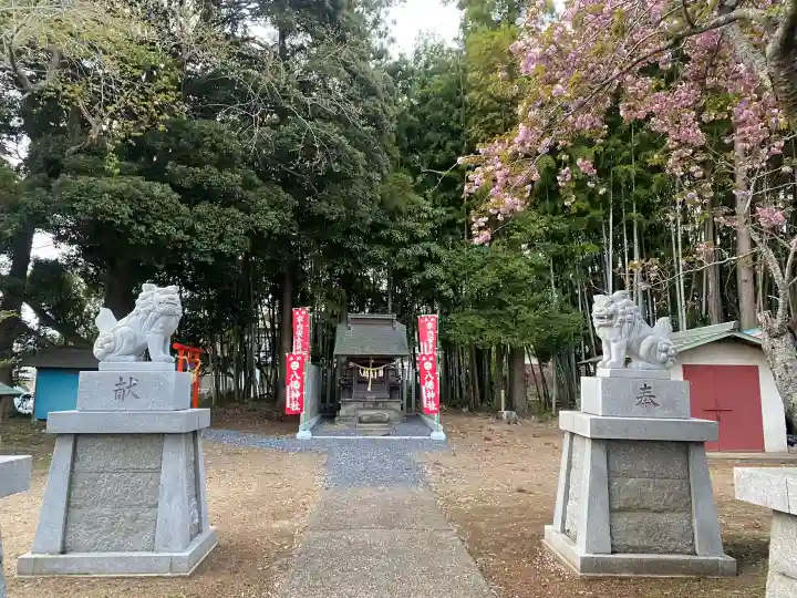 台渡里八幡神社の{uncategorized: "未分類", other: "その他", undefined: "問題あり", building: "その他建物", grave: "お墓", sacred_gate: "鳥居", guardian: "狛犬", statue: "像", buddha: "仏像", history: "歴史", nature: "自然", garden: "庭園", animal: "動物", pagoda: "塔", temizu: "手水舎", mountain_gate: "山門・神門", sanctuary: "本殿・本堂", subordinate: "末社・摂社", art: "芸術", scenery: "景色", jizo: "地蔵", ema: "絵馬", goshuin: "御朱印", omikuji: "おみくじ", items: "授与品その他", amulet: "お守り", goshuincho: "御朱印帳", eats: "食事", festival: "お祭り", votive_dance: "神楽", shichigosan: "七五三参", wedding: "結婚式", experience: "体験その他", initially: "初詣", around: "周辺", anti_infection: "感染症対策"}