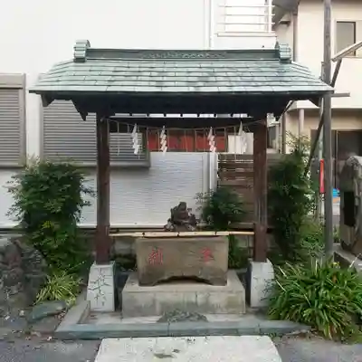 原稲荷神社の手水舎