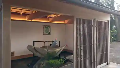 星川杉山神社の{uncategorized: "未分類", other: "その他", undefined: "問題あり", building: "その他建物", grave: "お墓", sacred_gate: "鳥居", guardian: "狛犬", statue: "像", buddha: "仏像", history: "歴史", nature: "自然", garden: "庭園", animal: "動物", pagoda: "塔", temizu: "手水舎", mountain_gate: "山門・神門", sanctuary: "本殿・本堂", subordinate: "末社・摂社", art: "芸術", scenery: "景色", jizo: "地蔵", ema: "絵馬", goshuin: "御朱印", omikuji: "おみくじ", items: "授与品その他", amulet: "お守り", goshuincho: "御朱印帳", eats: "食事", festival: "お祭り", votive_dance: "神楽", shichigosan: "七五三参", wedding: "結婚式", experience: "体験その他", initially: "初詣", around: "周辺", anti_infection: "感染症対策"}