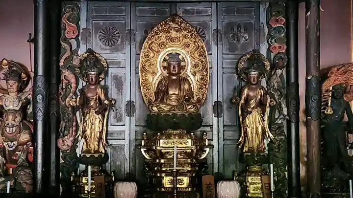 出羽国分寺薬師堂の{uncategorized: "未分類", other: "その他", undefined: "問題あり", building: "その他建物", grave: "お墓", sacred_gate: "鳥居", guardian: "狛犬", statue: "像", buddha: "仏像", history: "歴史", nature: "自然", garden: "庭園", animal: "動物", pagoda: "塔", temizu: "手水舎", mountain_gate: "山門・神門", sanctuary: "本殿・本堂", subordinate: "末社・摂社", art: "芸術", scenery: "景色", jizo: "地蔵", ema: "絵馬", goshuin: "御朱印", omikuji: "おみくじ", items: "授与品その他", amulet: "お守り", goshuincho: "御朱印帳", eats: "食事", festival: "お祭り", votive_dance: "神楽", shichigosan: "七五三参", wedding: "結婚式", experience: "体験その他", initially: "初詣", around: "周辺", anti_infection: "感染症対策"}
