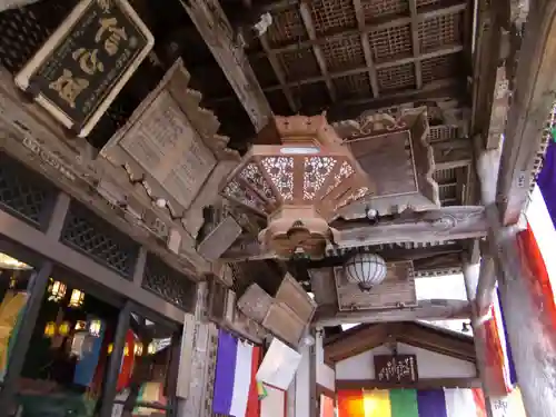 岡寺（龍蓋寺）の本殿・本堂