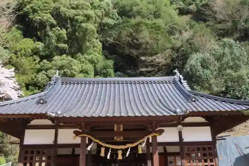 切幡神社の本殿