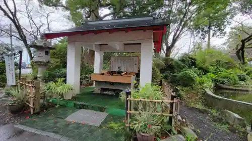 米之宮浅間神社の手水