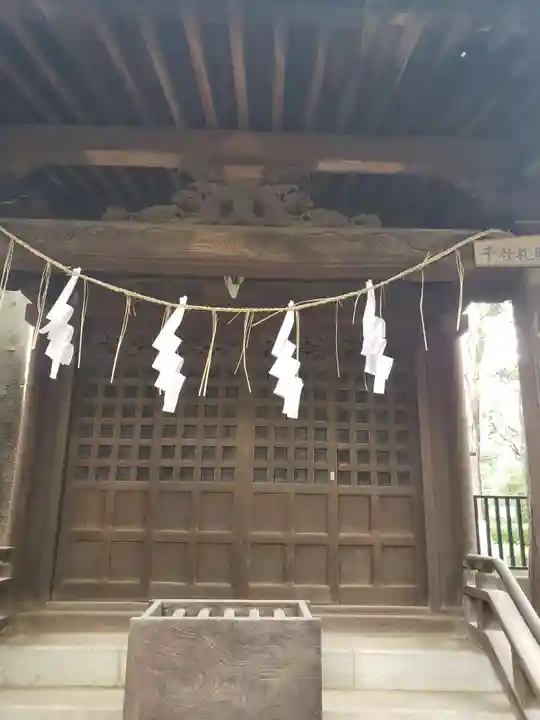 熊野神社の本殿・本堂