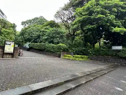 千鳥ヶ淵戦没者墓苑(東京都)