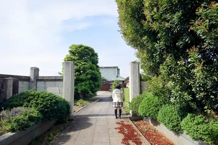 徳星寺の山門・神門