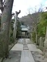 続灯庵の山門・神門