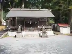 奥氷川神社の本殿