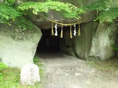 大王神社の建物その他