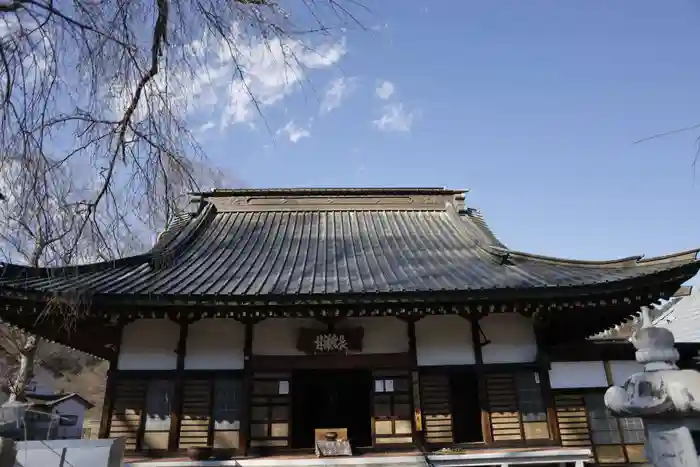 長慶寺の本殿