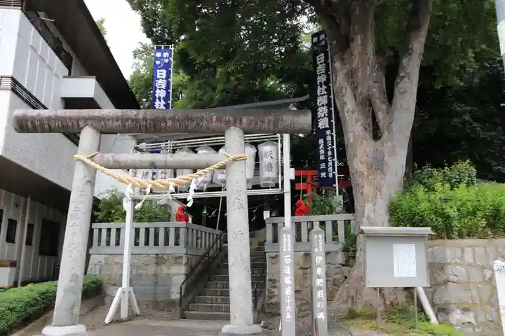 日吉神社の鳥居