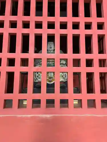 久能山東照宮の{uncategorized: "未分類", other: "その他", undefined: "問題あり", building: "その他建物", grave: "お墓", sacred_gate: "鳥居", guardian: "狛犬", statue: "像", buddha: "仏像", history: "歴史", nature: "自然", garden: "庭園", animal: "動物", pagoda: "塔", temizu: "手水舎", mountain_gate: "山門・神門", sanctuary: "本殿・本堂", subordinate: "末社・摂社", art: "芸術", scenery: "景色", jizo: "地蔵", ema: "絵馬", goshuin: "御朱印", omikuji: "おみくじ", items: "授与品その他", amulet: "お守り", goshuincho: "御朱印帳", eats: "食事", festival: "お祭り", votive_dance: "神楽", shichigosan: "七五三参", wedding: "結婚式", experience: "体験その他", initially: "初詣", around: "周辺", anti_infection: "感染症対策"}