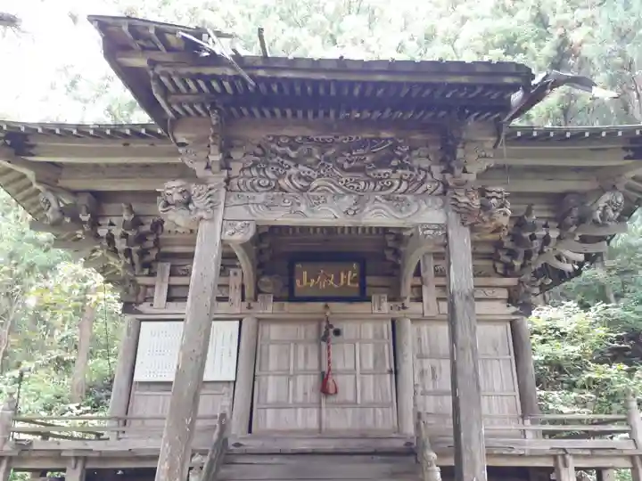 比叡山神社の本殿・本堂
