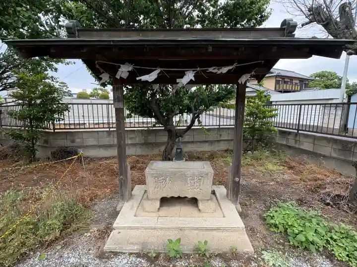 熊野神社 (大町)の{uncategorized: "未分類", other: "その他", undefined: "問題あり", building: "その他建物", grave: "お墓", sacred_gate: "鳥居", guardian: "狛犬", statue: "像", buddha: "仏像", history: "歴史", nature: "自然", garden: "庭園", animal: "動物", pagoda: "塔", temizu: "手水舎", mountain_gate: "山門・神門", sanctuary: "本殿・本堂", subordinate: "末社・摂社", art: "芸術", scenery: "景色", jizo: "地蔵", ema: "絵馬", goshuin: "御朱印", omikuji: "おみくじ", items: "授与品その他", amulet: "お守り", goshuincho: "御朱印帳", eats: "食事", festival: "お祭り", votive_dance: "神楽", shichigosan: "七五三参", wedding: "結婚式", experience: "体験その他", initially: "初詣", around: "周辺", anti_infection: "感染症対策"}