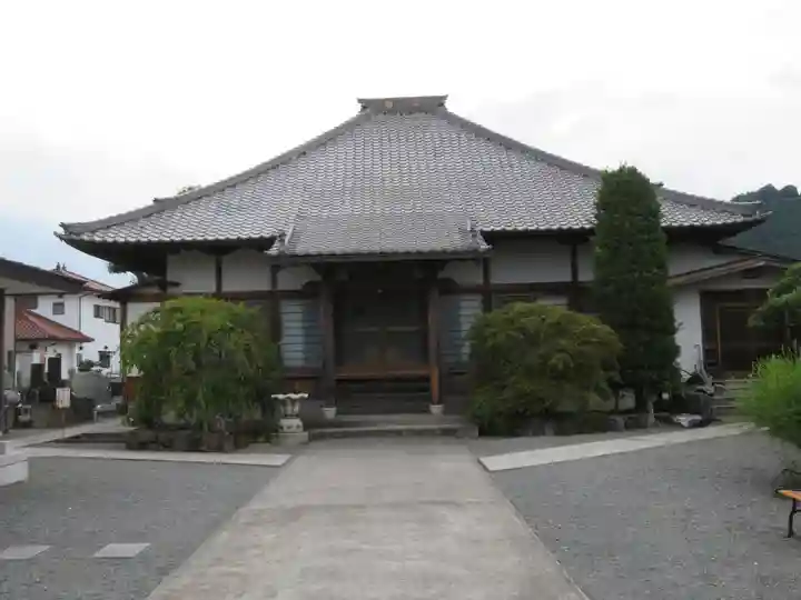 成願寺の本殿・本堂