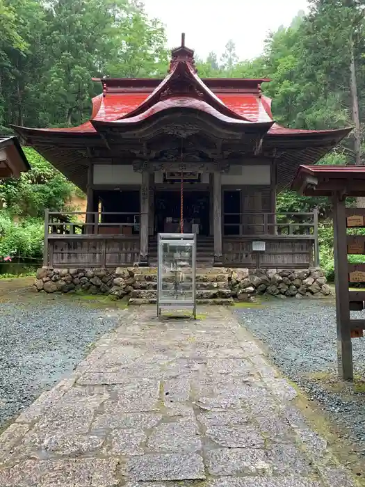 良向寺の本殿
