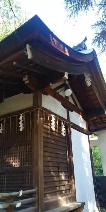 岡崎神社の本殿・本堂