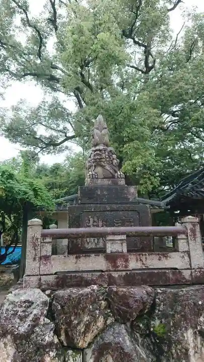 藤森神社の狛犬