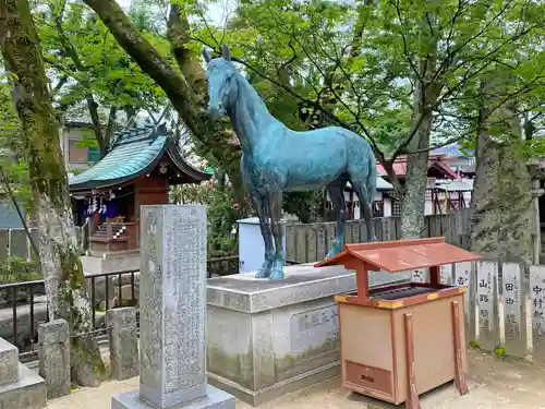 石切劔箭神社の狛犬