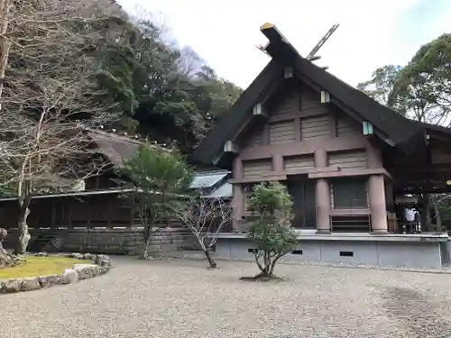 安房神社の本殿・本堂