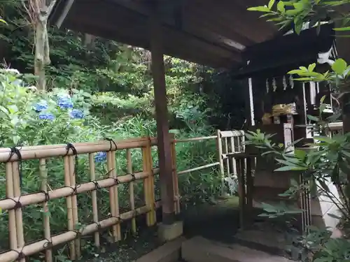 白金氷川神社の末社