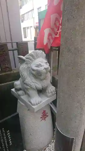 讃岐小白稲荷神社の狛犬